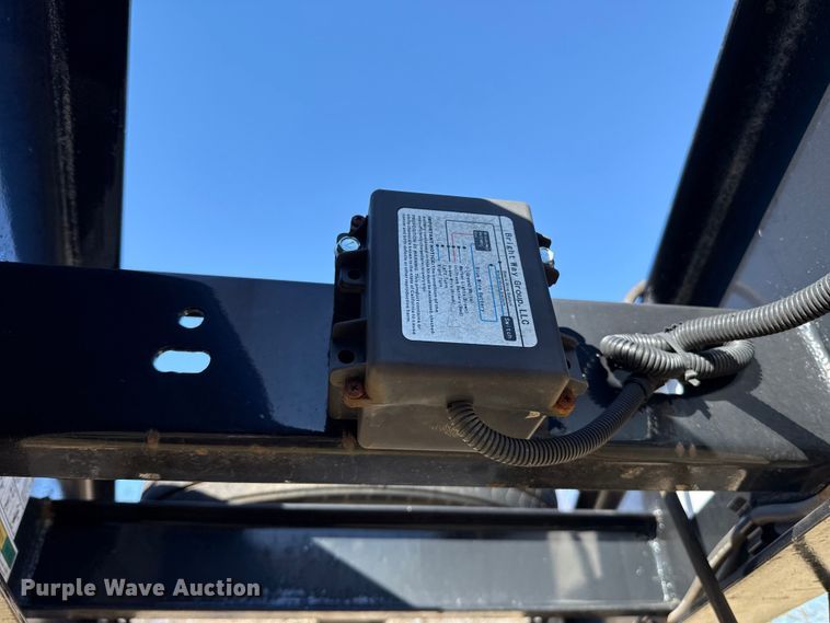 image for item ES5854 2019 Big Tex 25GN-35BK+5MR equipment trailer