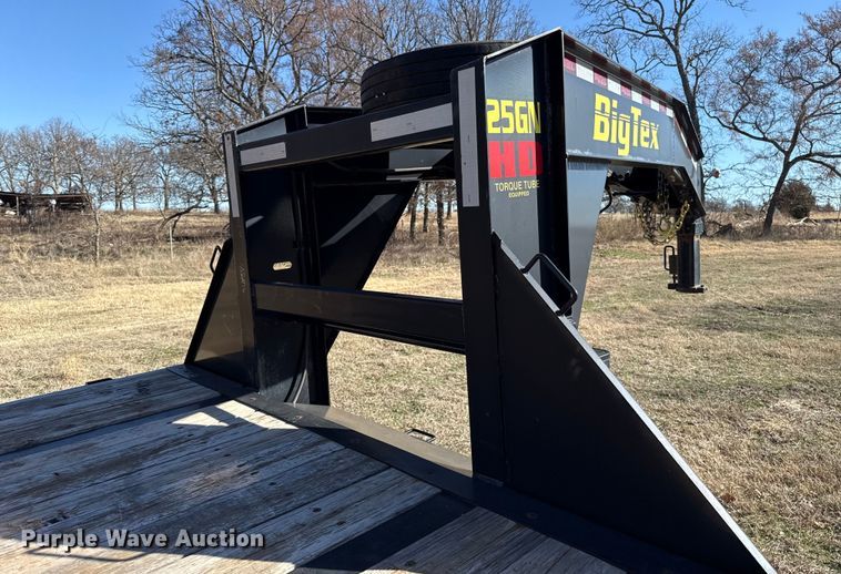 image for item ES5854 2019 Big Tex 25GN-35BK+5MR equipment trailer
