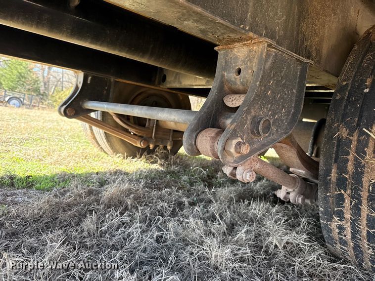 image for item ES5854 2019 Big Tex 25GN-35BK+5MR equipment trailer