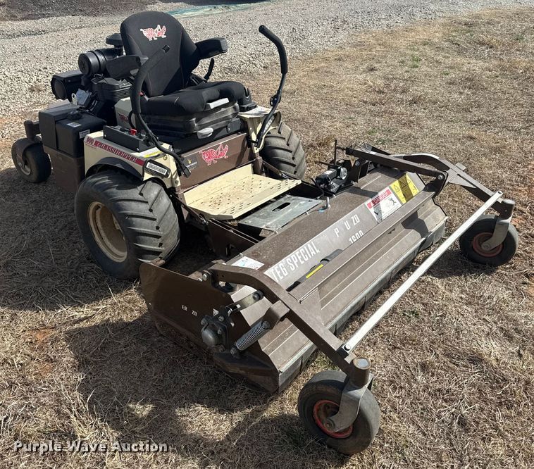 image for item ES5855 Grass Hopper 900 ZRT flail mower