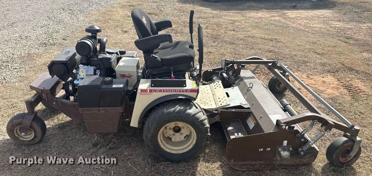 image for item ES5855 Grass Hopper 900 ZRT flail mower