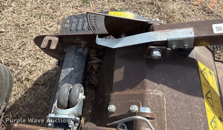 image for item ES5855 Grass Hopper 900 ZRT flail mower