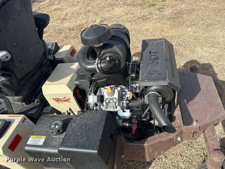 image for item ES5855 Grass Hopper 900 ZRT flail mower