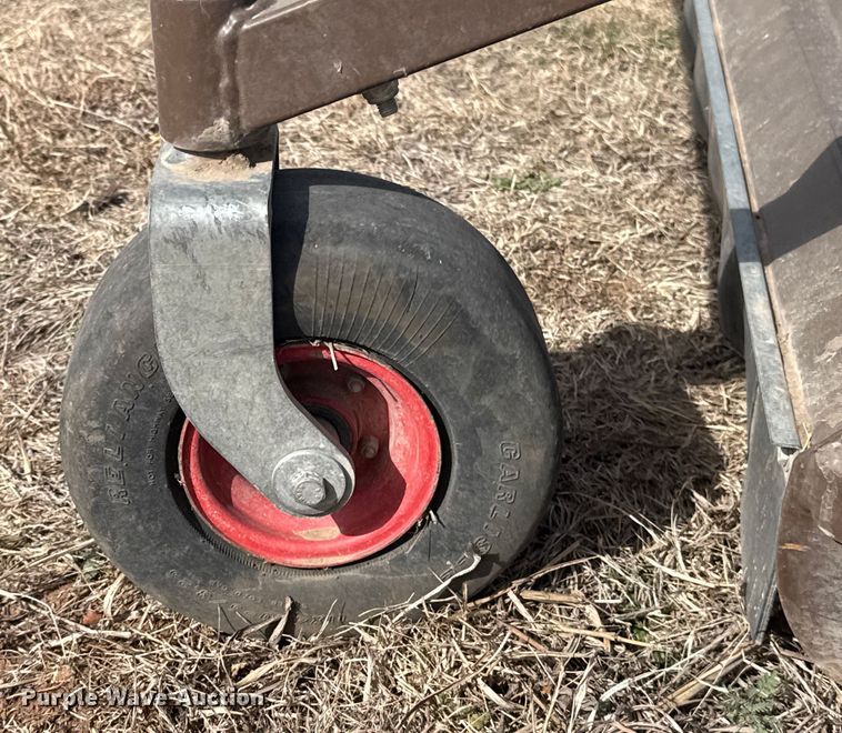 image for item ES5855 Grass Hopper 900 ZRT flail mower