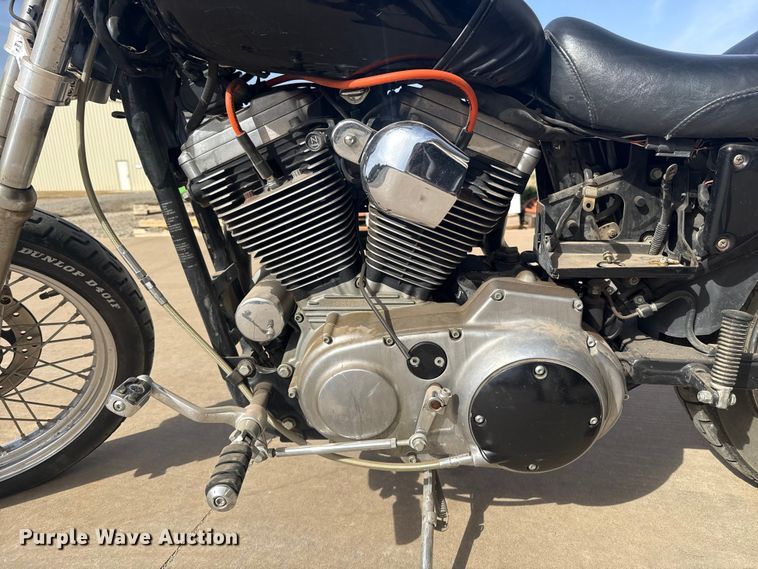 image for item ES5856 2002 Harley-Davidson Sportster L12 motorcycle