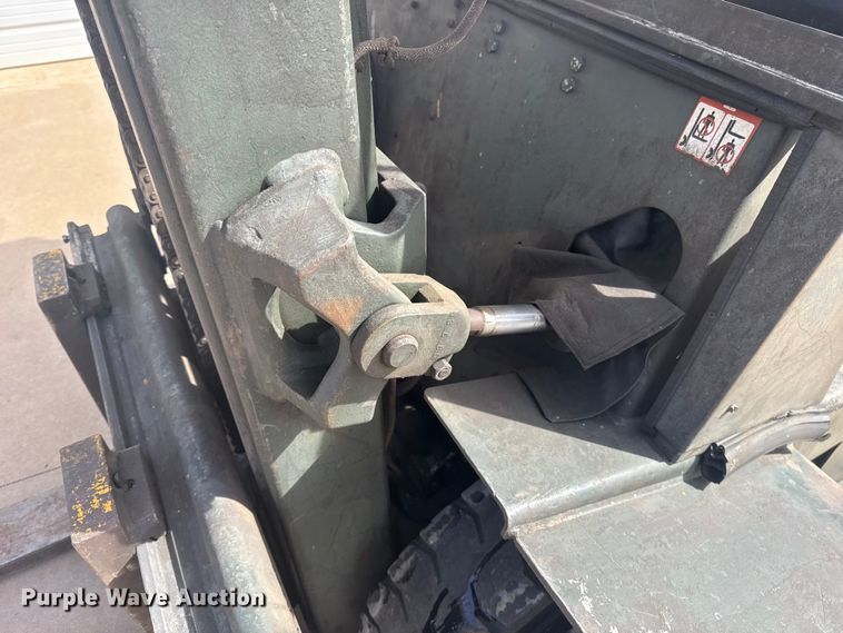 image for item ES5857 Hyster H60XL forklift