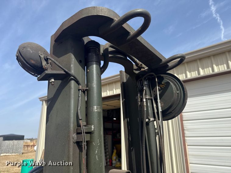 image for item ES5857 Hyster H60XL forklift