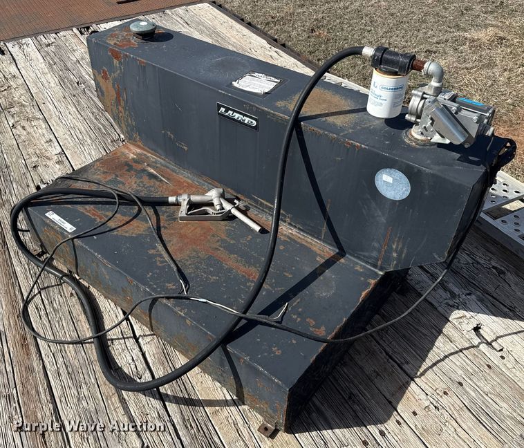 image for item ES5860 (2) fuel transfer tanks