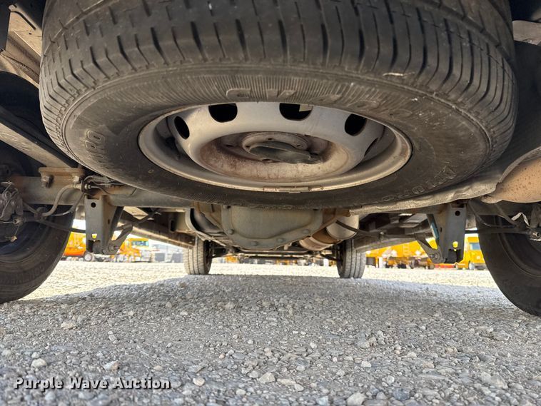 image for item ES5862 2018 Ford Transit 150 van