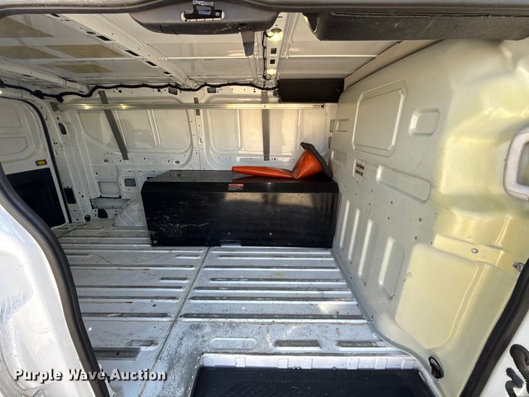 image for item ES5862 2018 Ford Transit 150 van
