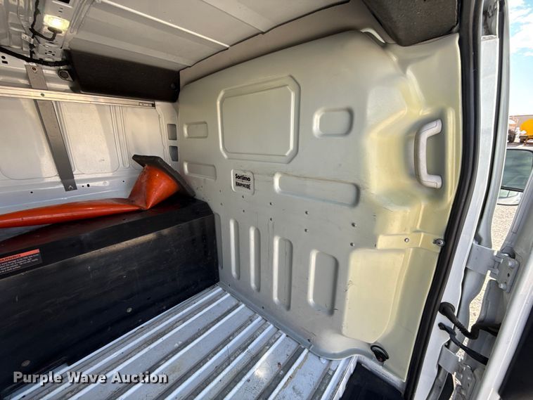 image for item ES5862 2018 Ford Transit 150 van
