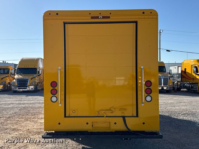 image for item ES5872 2021 Ford F59 delivery truck