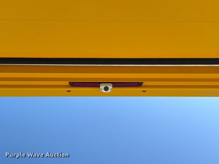 image for item ES5872 2021 Ford F59 delivery truck