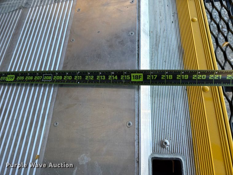 image for item ES5872 2021 Ford F59 delivery truck