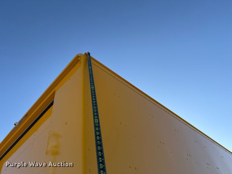 image for item ES5872 2021 Ford F59 delivery truck