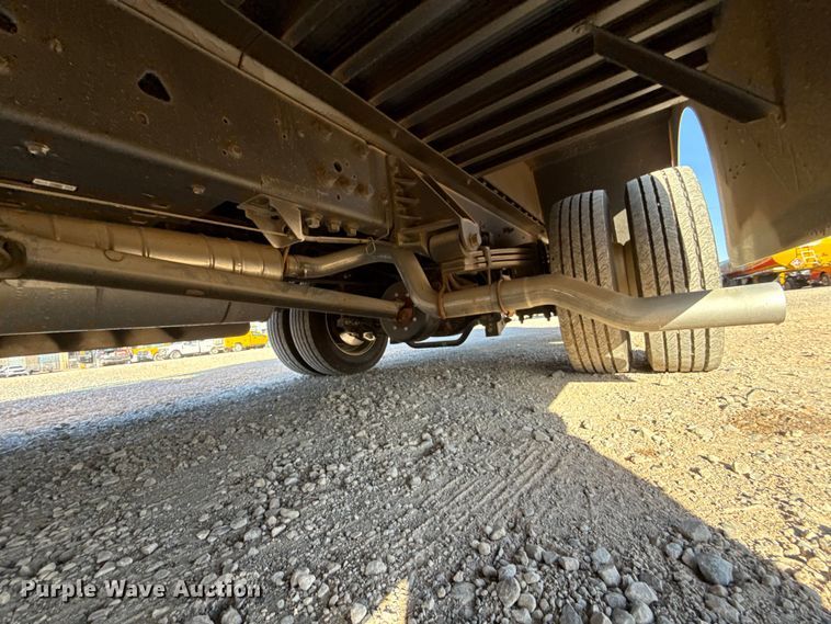 image for item ES5872 2021 Ford F59 delivery truck