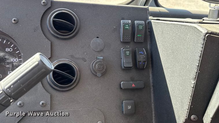 image for item ES5872 2021 Ford F59 delivery truck