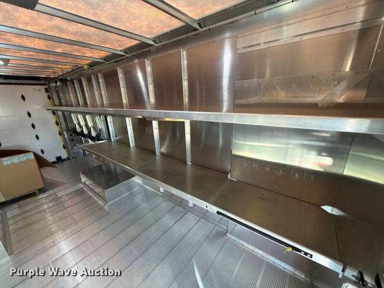 image for item ES5872 2021 Ford F59 delivery truck