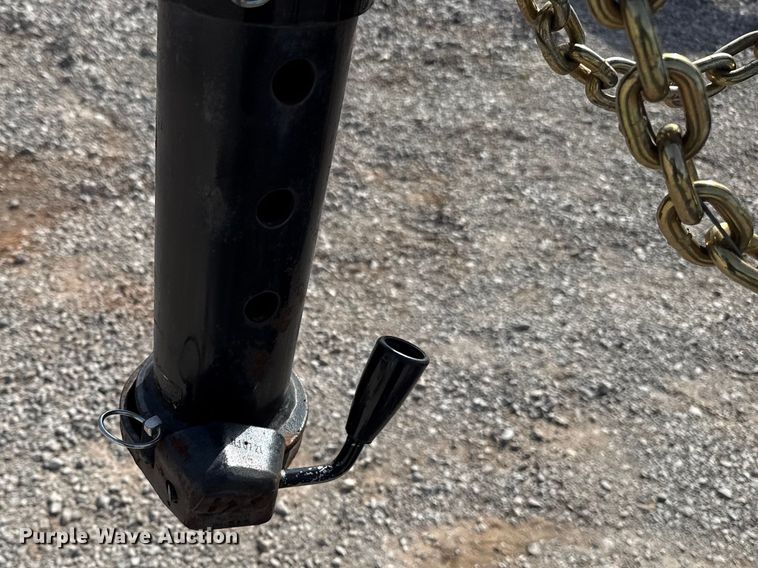 image for item ES5879 2022 Norstar Trailers LLC Iron Bull hydraulic tail equipment trailer