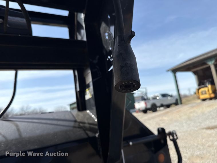 image for item ES5879 2022 Norstar Trailers LLC Iron Bull hydraulic tail equipment trailer