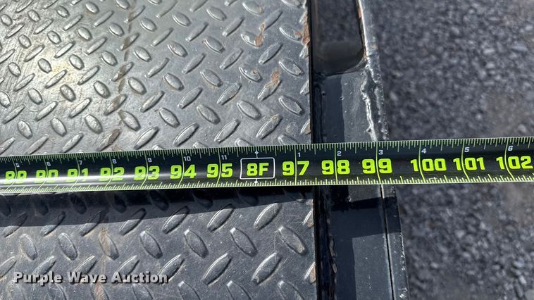 image for item ES5879 2022 Norstar Trailers LLC Iron Bull hydraulic tail equipment trailer