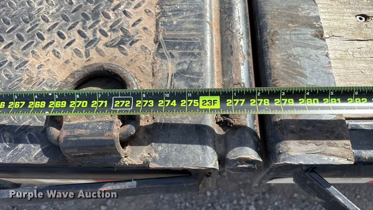 image for item ES5879 2022 Norstar Trailers LLC Iron Bull hydraulic tail equipment trailer