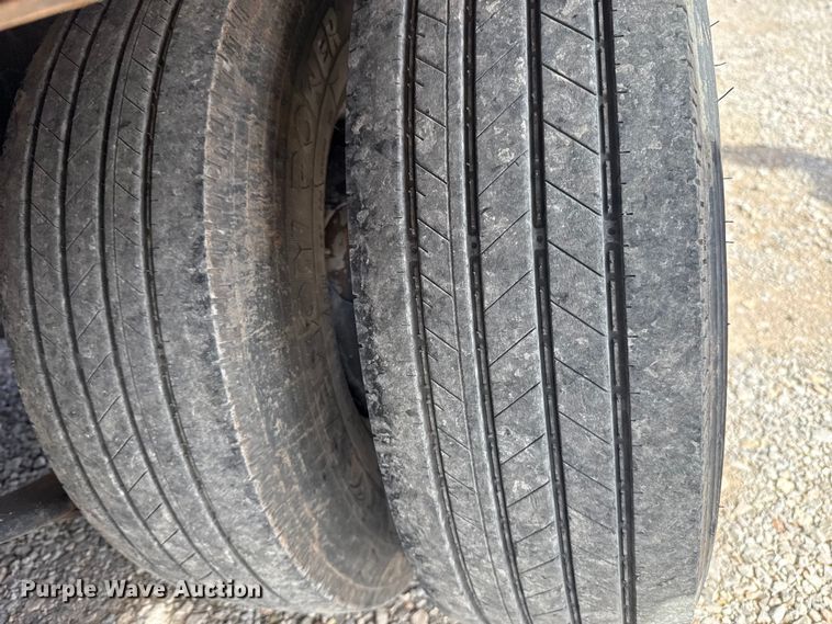 image for item ES5879 2022 Norstar Trailers LLC Iron Bull hydraulic tail equipment trailer