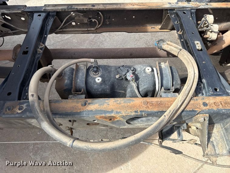 image for item ES5884 2019 Ford F550 truck cab and chassis