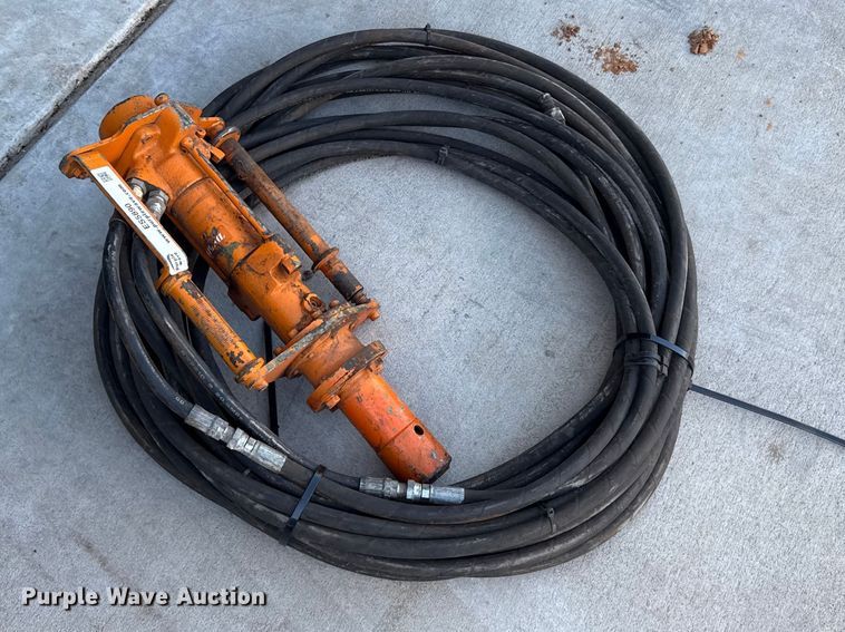 image for item ES5890 Skidril hydraulic post driver