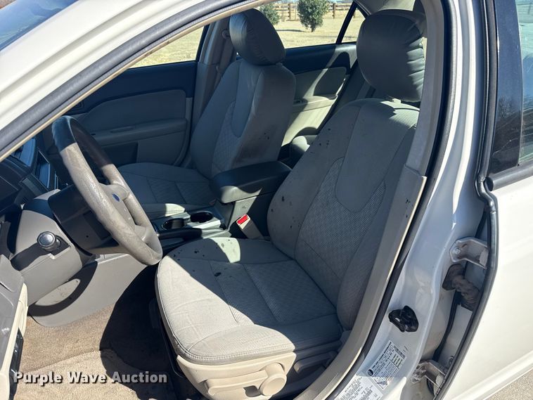 image for item ES5893 2012 Ford Fusion 