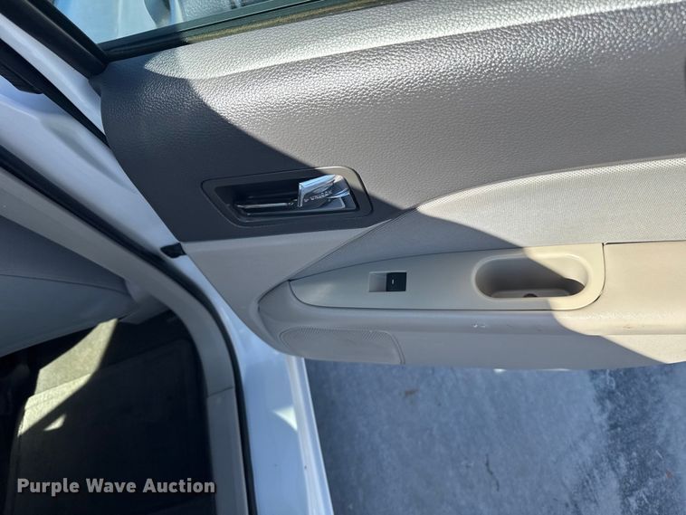 image for item ES5893 2012 Ford Fusion 