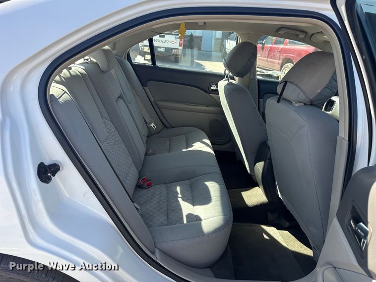 image for item ES5893 2012 Ford Fusion 