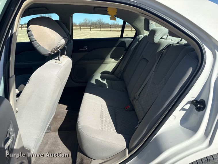 image for item ES5893 2012 Ford Fusion 