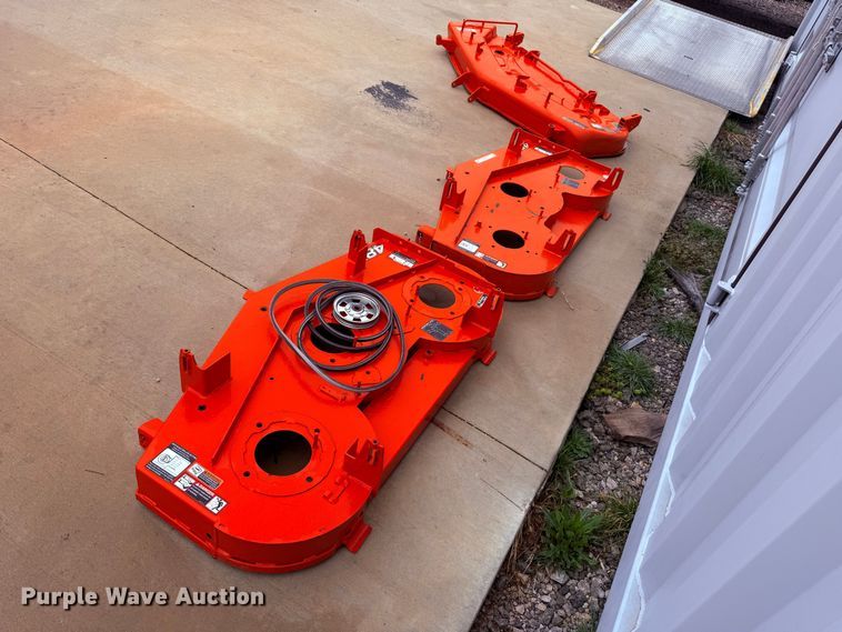 image for item ES5929 (3) Kubota mower decks
