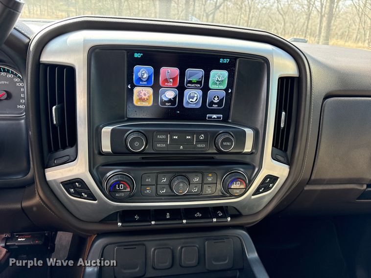 image for item ES8581 2018 GMC Sierra 1500 Crew Cab pickup truck