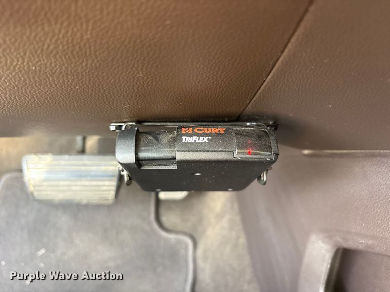 image for item ES8581 2018 GMC Sierra 1500 Crew Cab pickup truck