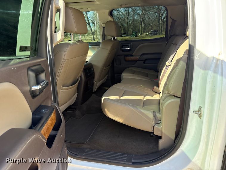 image for item ES8581 2018 GMC Sierra 1500 Crew Cab pickup truck