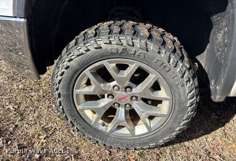 image for item ES8581 2018 GMC Sierra 1500 Crew Cab pickup truck