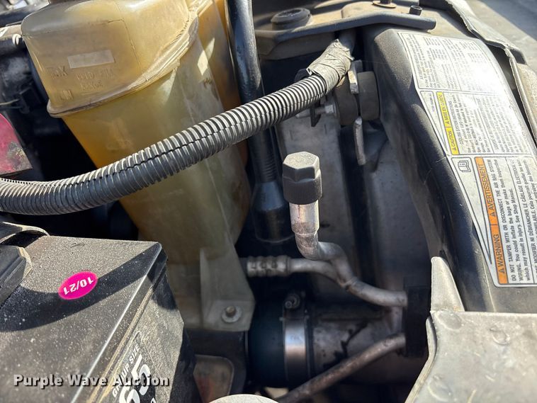 image for item ES8583 2000 Ford F250 Super Duty Ext. Cab pickup truck