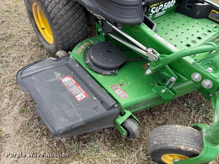 image for item ES8616 2024 John Deere Z930M ZTR lawn mower