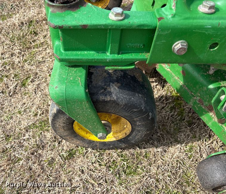 image for item ES8619 2008 John Deere Z810A ZTR lawn mower