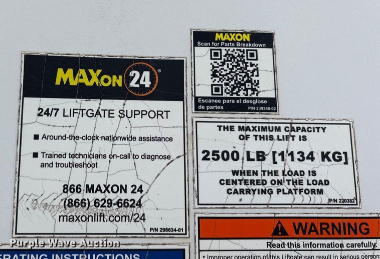 image for item ES8621 2021 Ford F750 box truck