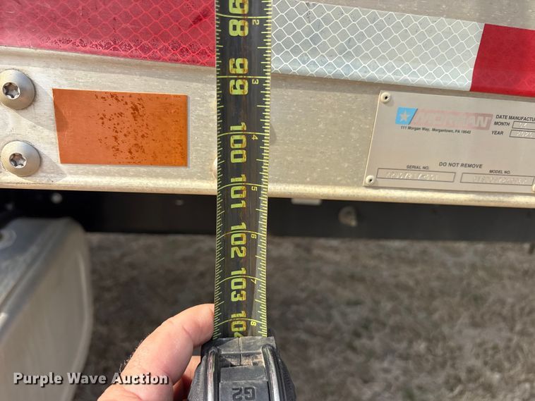 image for item ES8621 2021 Ford F750 box truck