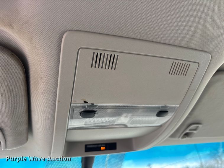 image for item ES8625 2009 Chevrolet Silverado 2500HD utility bed pickup truck