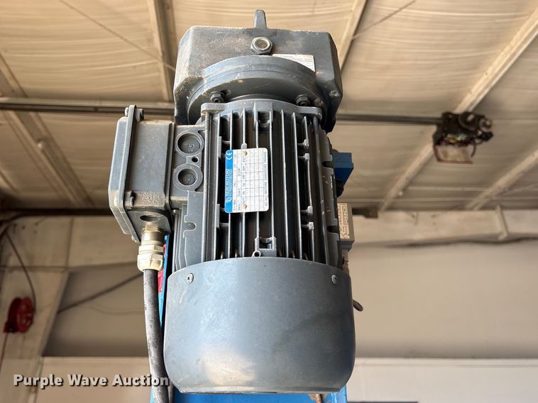 image for item ES8627 (4) 2007 Sefac 1200M72 automotive lift