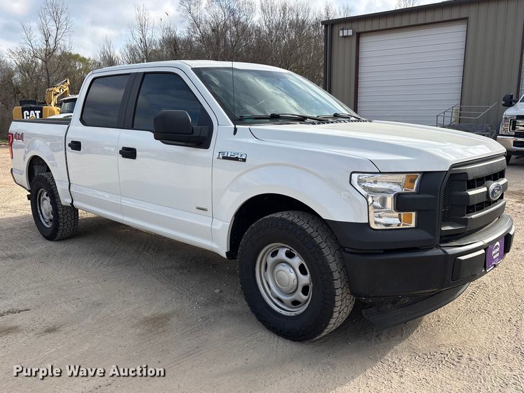 image for item ES8631 2017 Ford F150 XL Crew Cab pickup truck