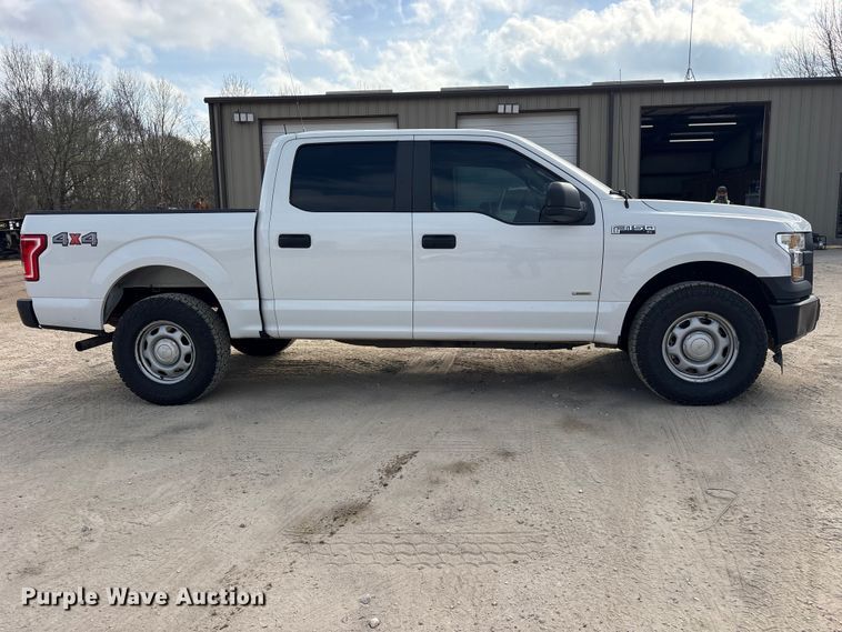 image for item ES8631 2017 Ford F150 XL Crew Cab pickup truck