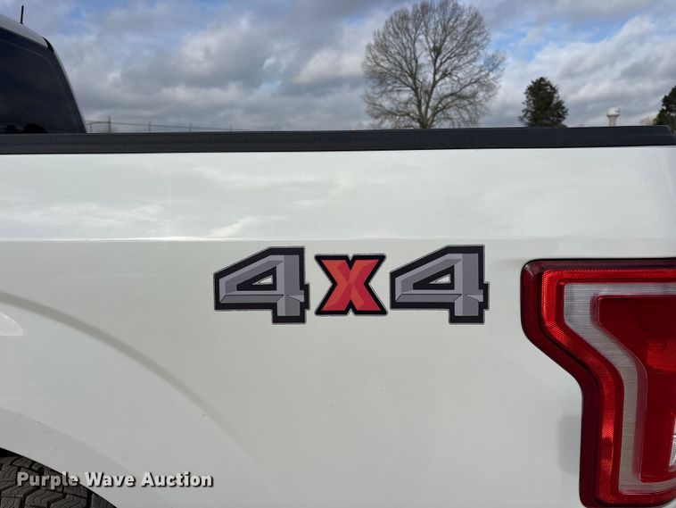 image for item ES8631 2017 Ford F150 XL Crew Cab pickup truck