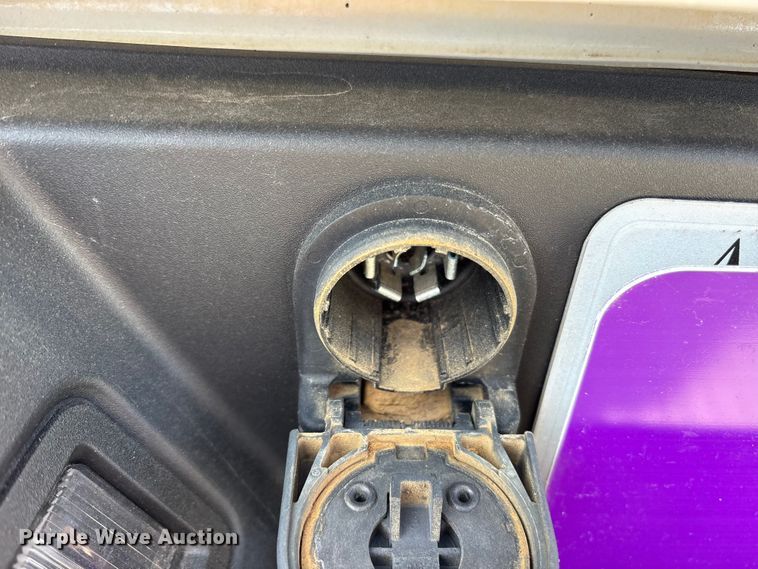 image for item ES8631 2017 Ford F150 XL Crew Cab pickup truck