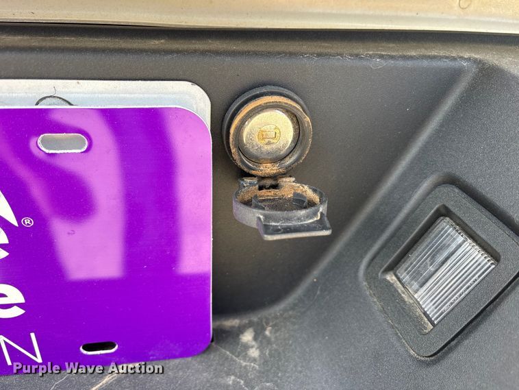 image for item ES8631 2017 Ford F150 XL Crew Cab pickup truck